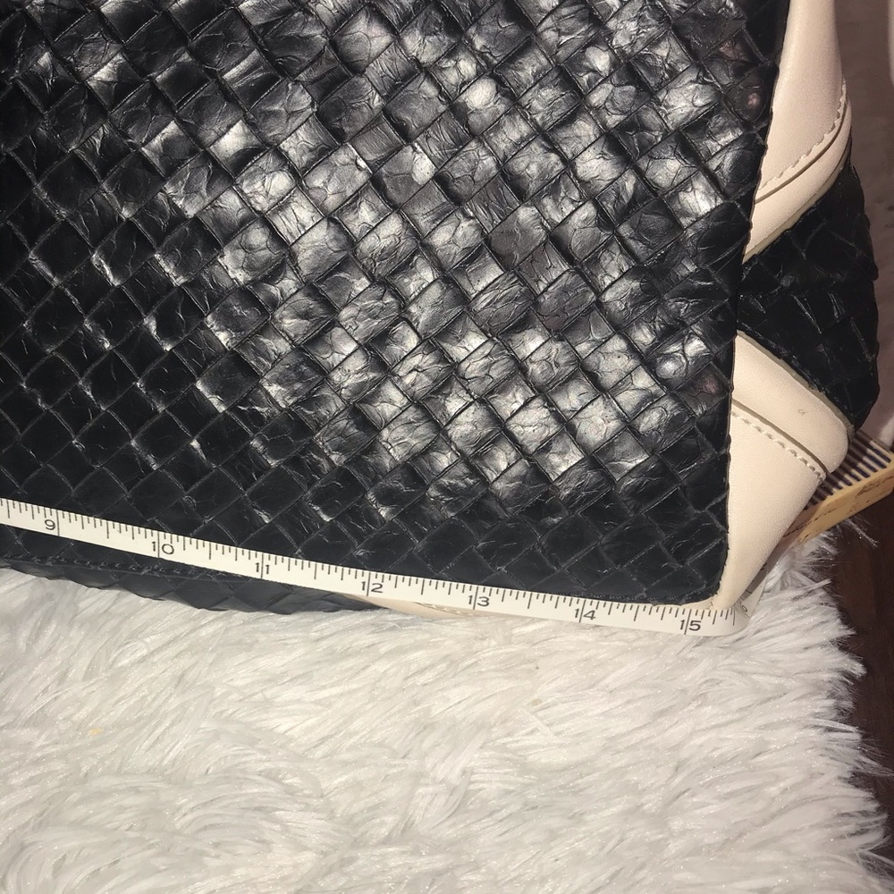 Purse - Picture 7 of 8